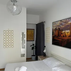 Appartement In Piazza Puccini, Florence